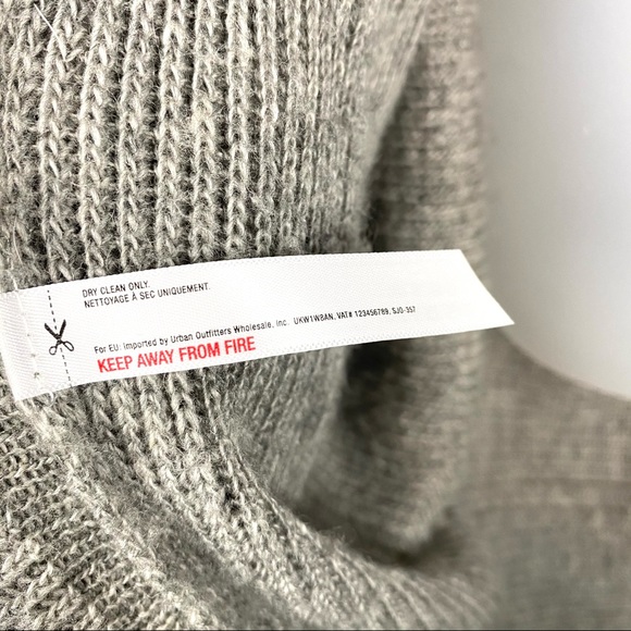 Sleeping On Snow Oversized Batwing Cardigan EUC - Picture 12 of 12